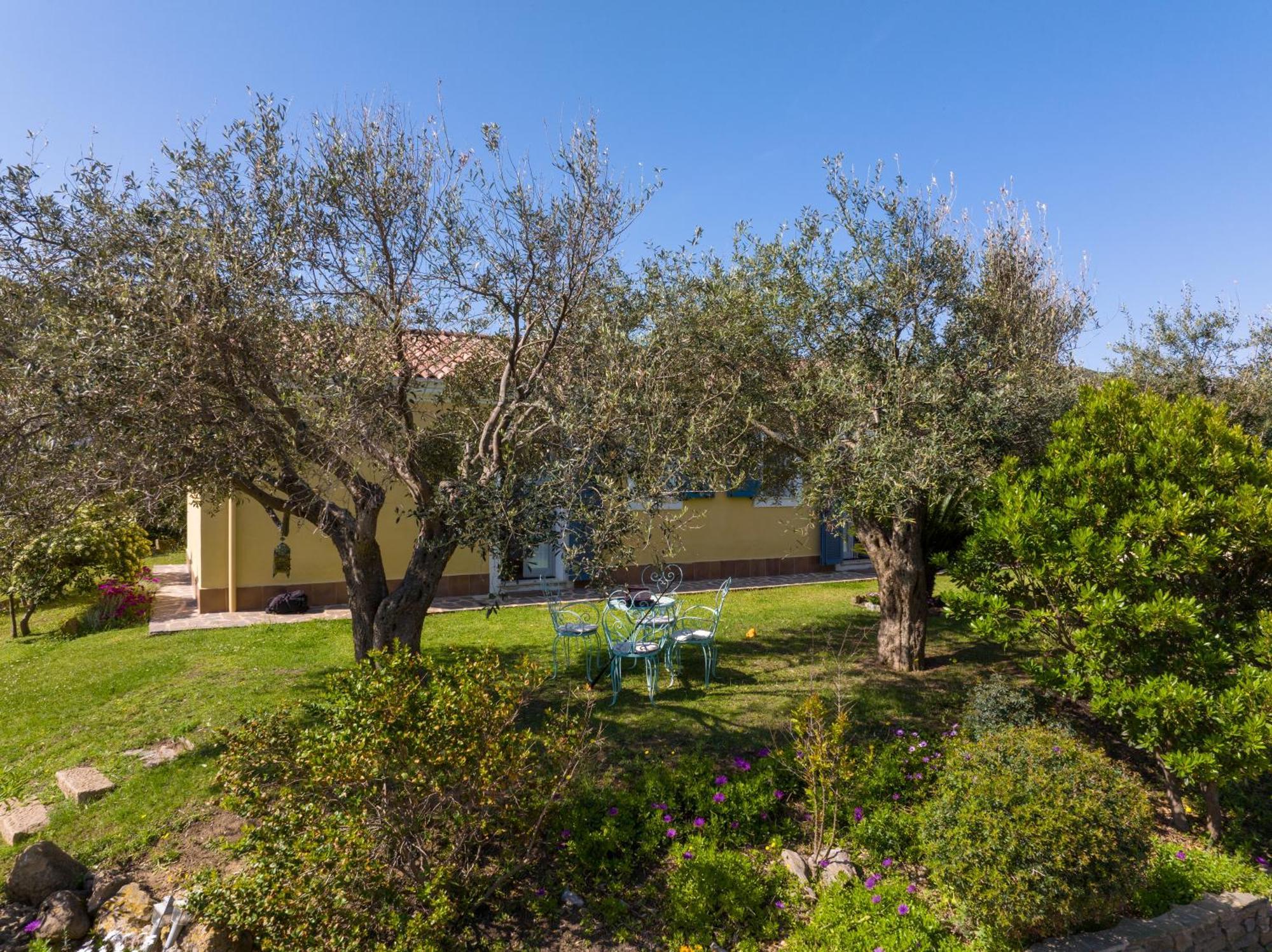 B&B Calata Di Soli Miniera dellʼArgentiera Exterior foto